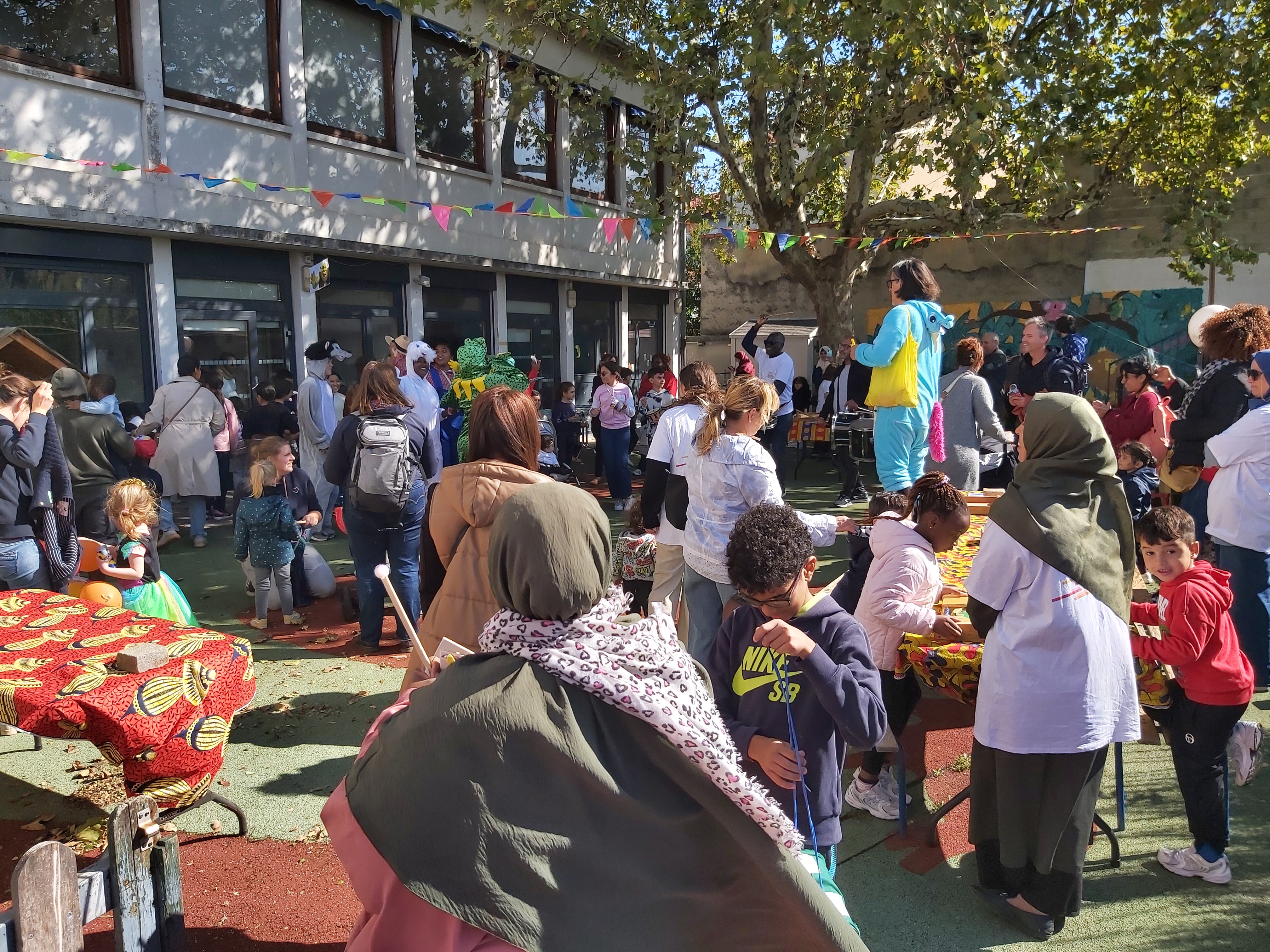 fête à la maison sociale